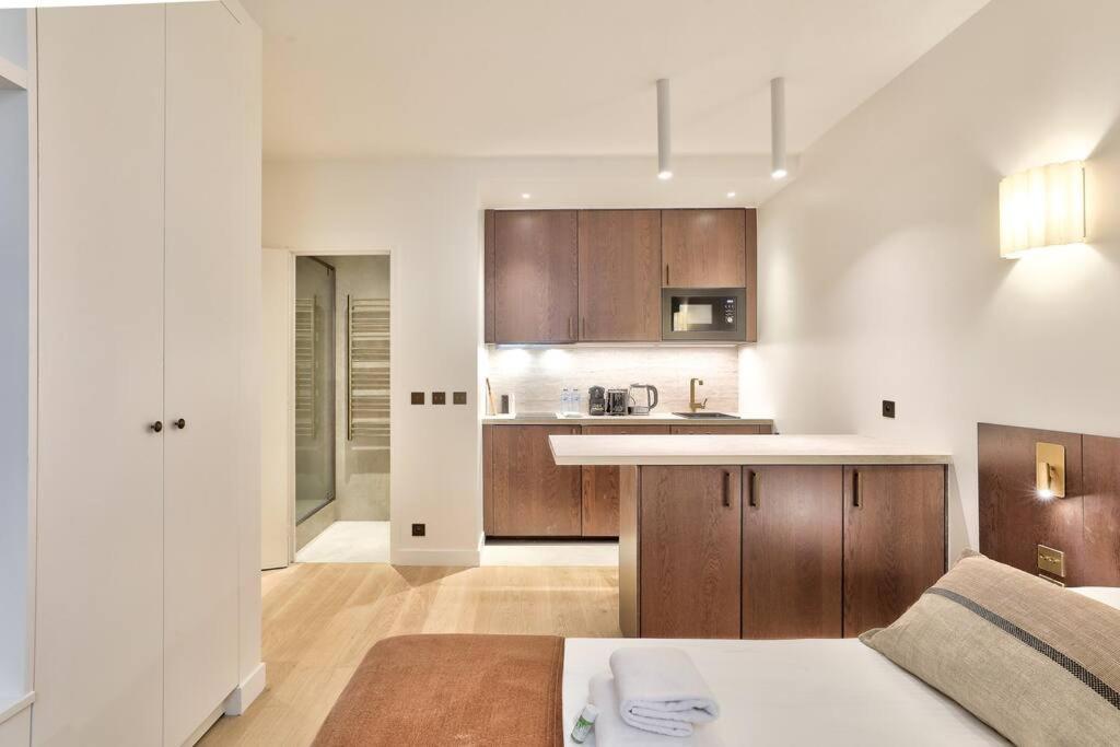 Sublime Studio Refait A Neuf Париж Экстерьер фото