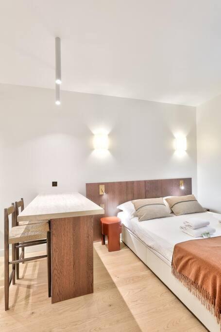 Sublime Studio Refait A Neuf Париж Экстерьер фото